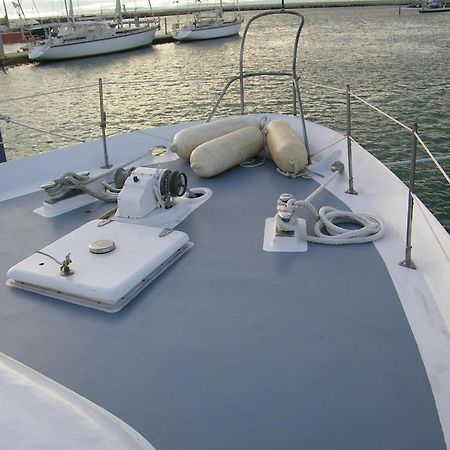Yacht Bateau Moteur Benetti 19M Otel Sète Dış mekan fotoğraf