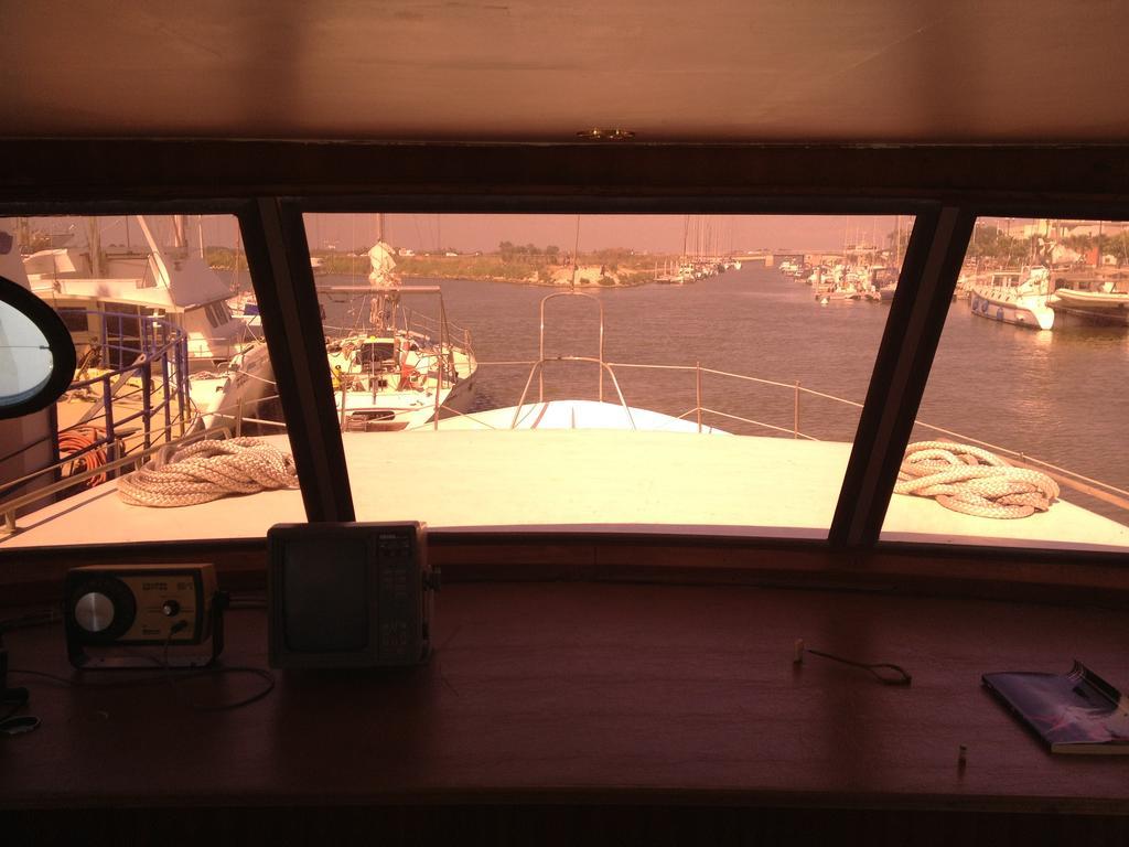 Yacht Bateau Moteur Benetti 19M Otel Sète Dış mekan fotoğraf