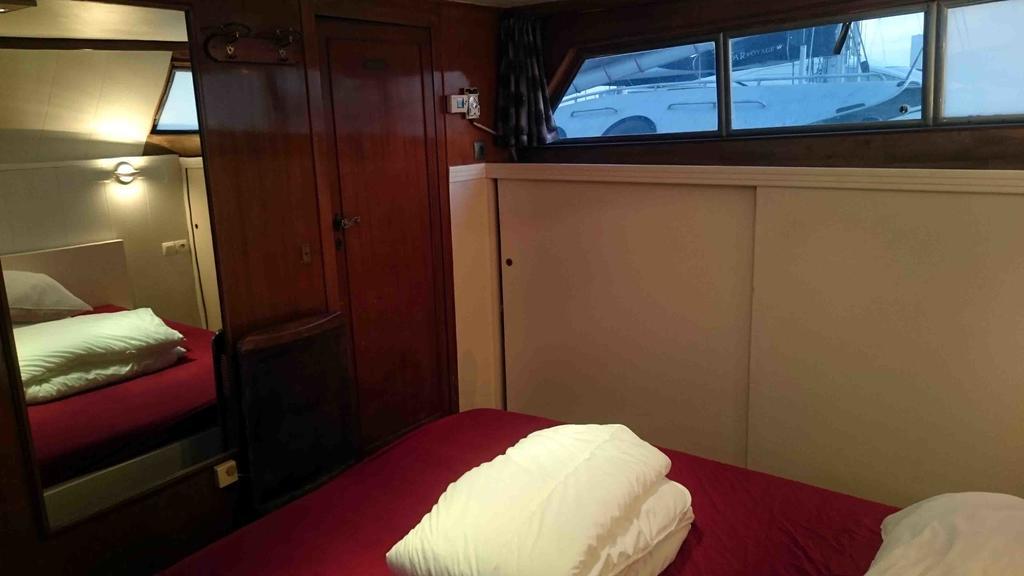 Yacht Bateau Moteur Benetti 19M Otel Sète Dış mekan fotoğraf